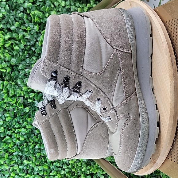 L.L Bean Vintage Thinsulate Women Leather Suede Laceup Trail Boot Taupe Grey 9N - Picture 4 of 13